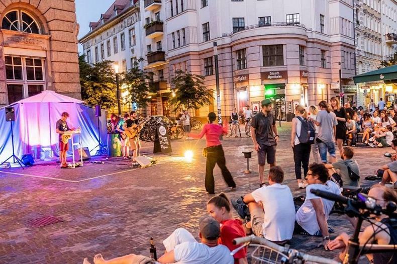 Appartamento Mal Anders Erleben - Hier Tobt Leben Berlino
